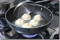 2012-03-11 Modak Making 003
